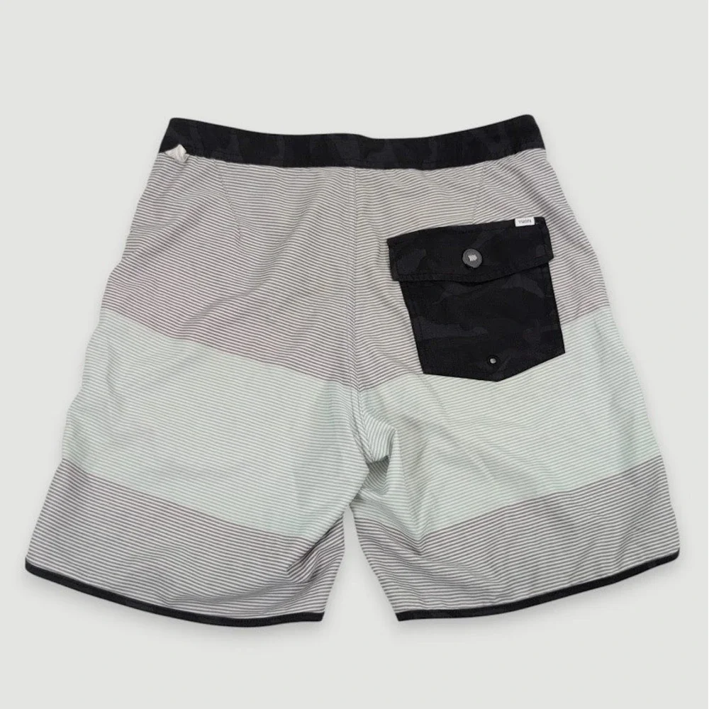 Vuori Cruise Boardshorts Mens 28 8